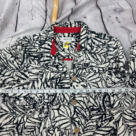 coldwater creek abstract floral black and white jacket size medium - Picture 2 of 7